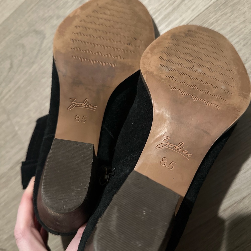ZODIAC Suede Ankle Booties - Picture 3 of 4